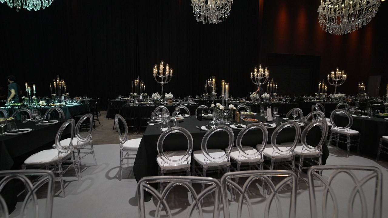 VIA / BASICO. Wedding and events photographers Studio Shalom