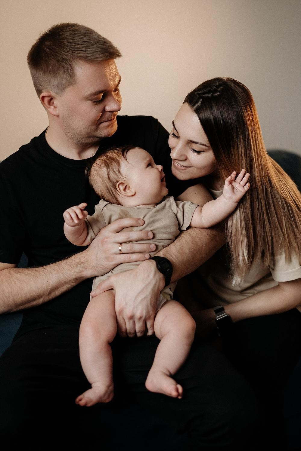 Newborn lifestile. Orange County Wedding Photographer & Videographer | Candid & Timeless Wedding Photo + Video | Italiantsev