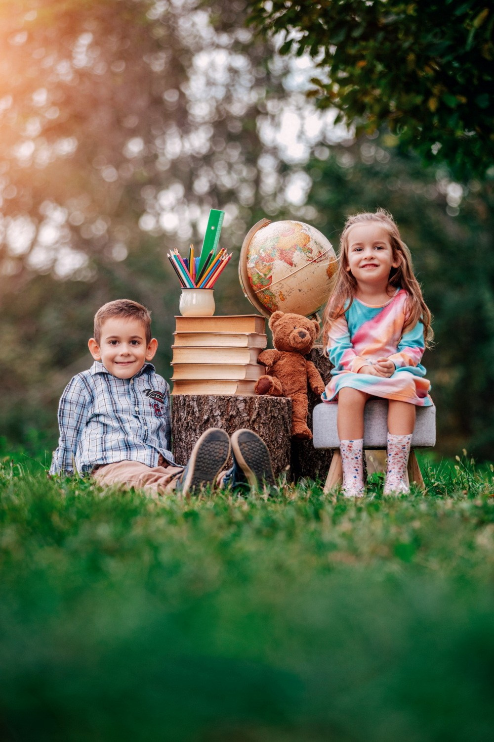 DEČIJA FOTOGRAFISANJA. Fotografi iz Backog Petrovca David i Andrea Stojanovic