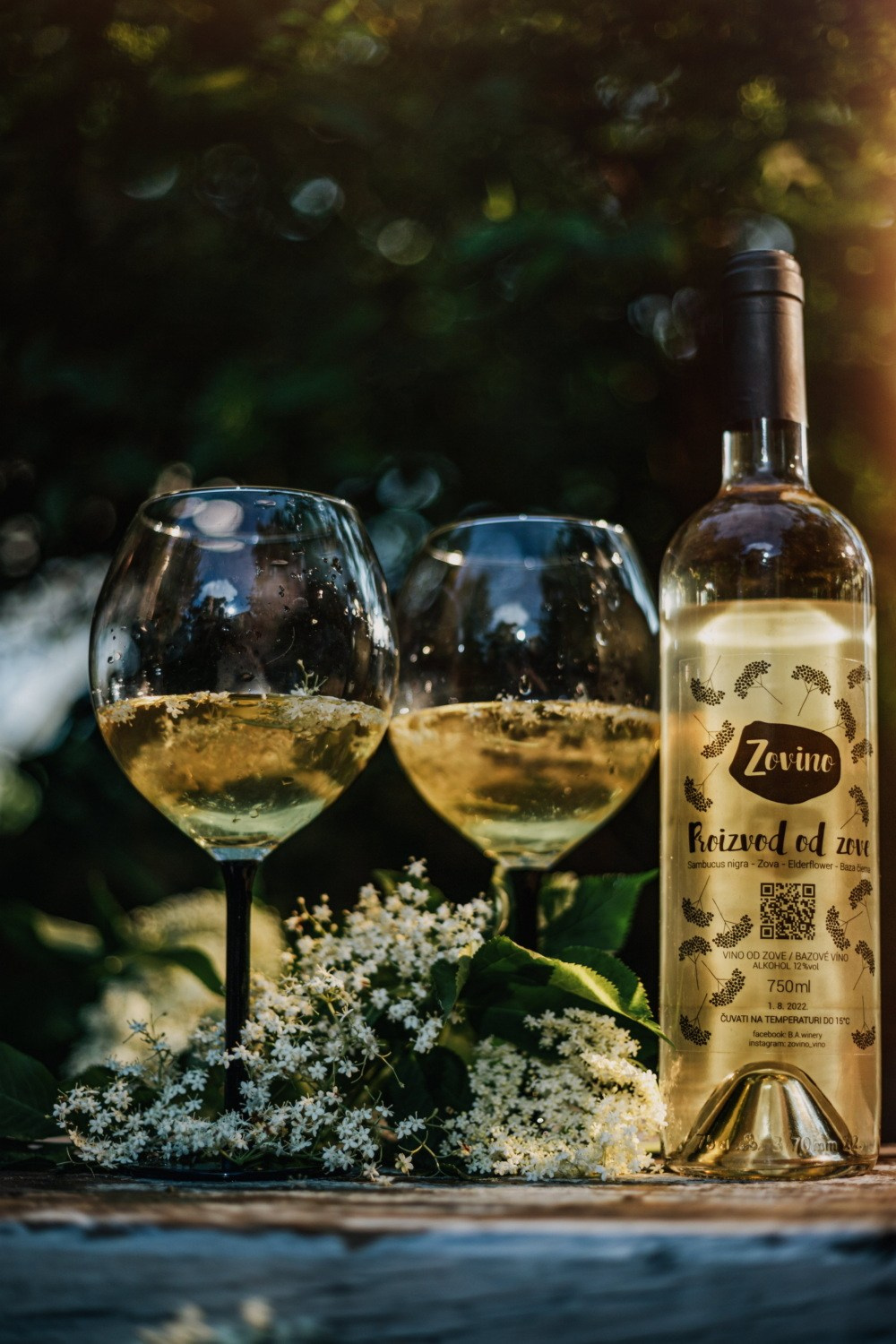 FOTOGRAFISANJE PROIZVODA. Fotografi iz Backog Petrovca David i Andrea Stojanovic