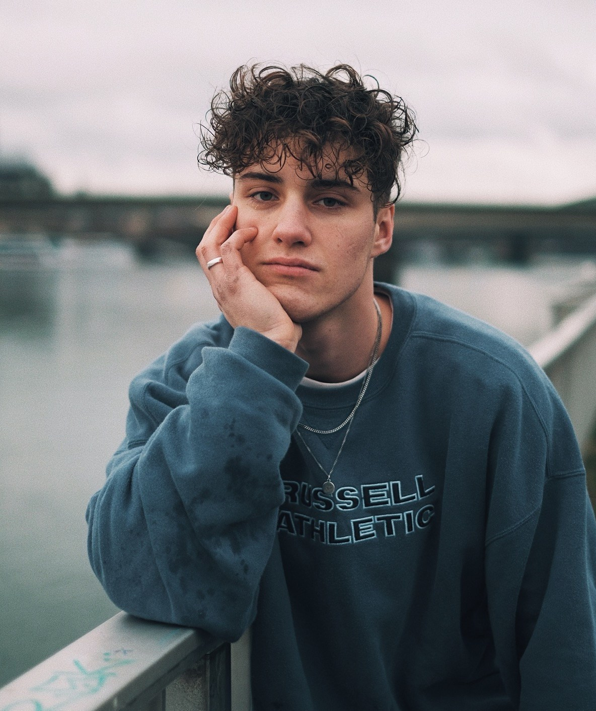 Outdoor Portraits. Sasha Silver Photography