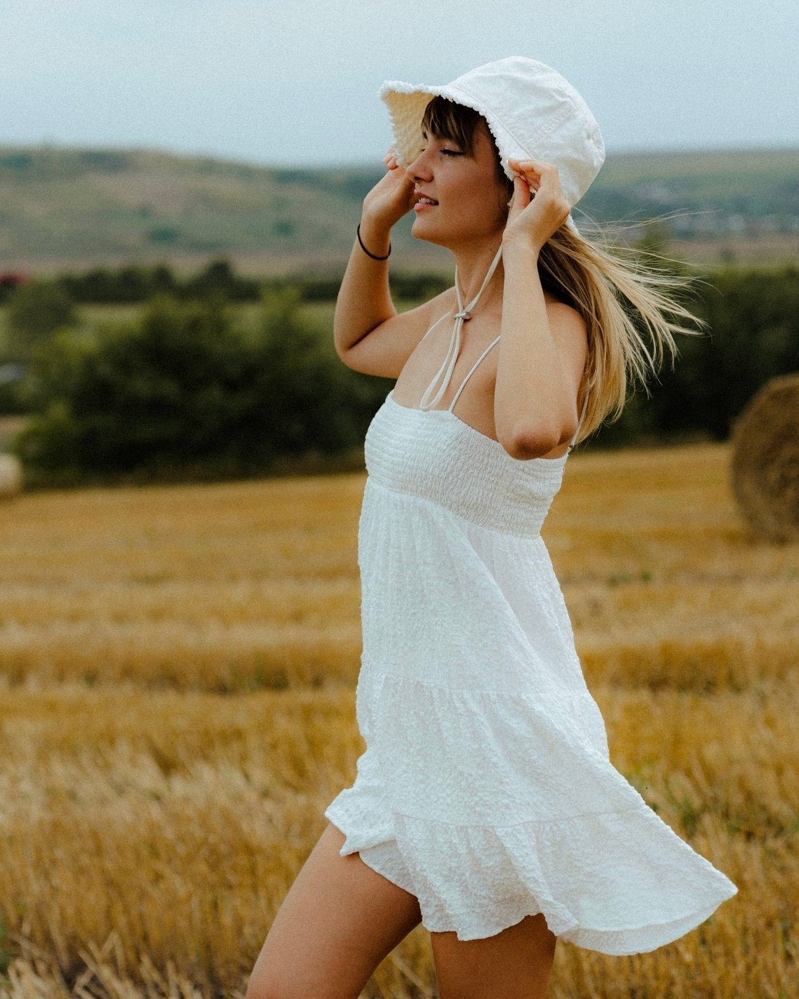 Elena & Anastasia. Alexandru Raileanu