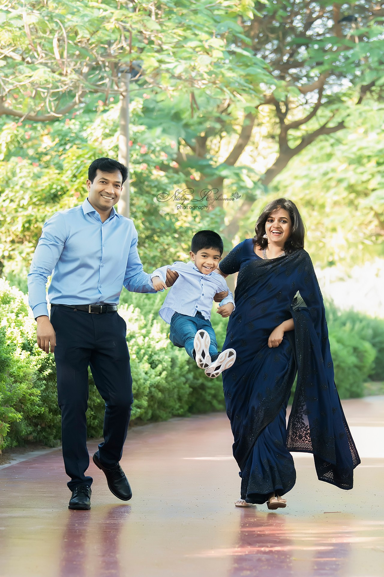 Mother & Child Portraits. Nithya Rajkumar Photography | Personal Brand, Headshot & Mother-Child Portrait Photographer Dubai
