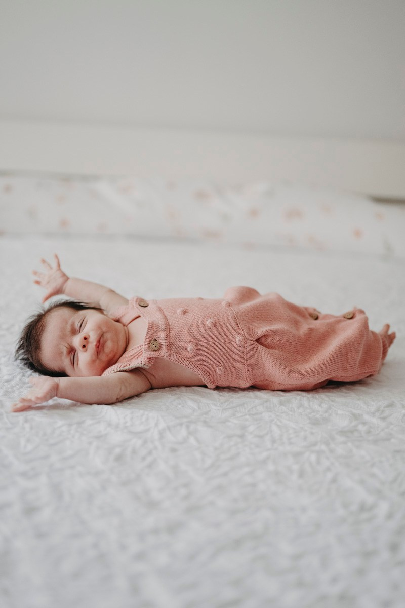 Latinka, Visnja i Konstantin / porodicno fotografisanje, fotografisanje bebe kod kuce. Deciji i porodicni fotograf u Beogradu Oksana Skendzic