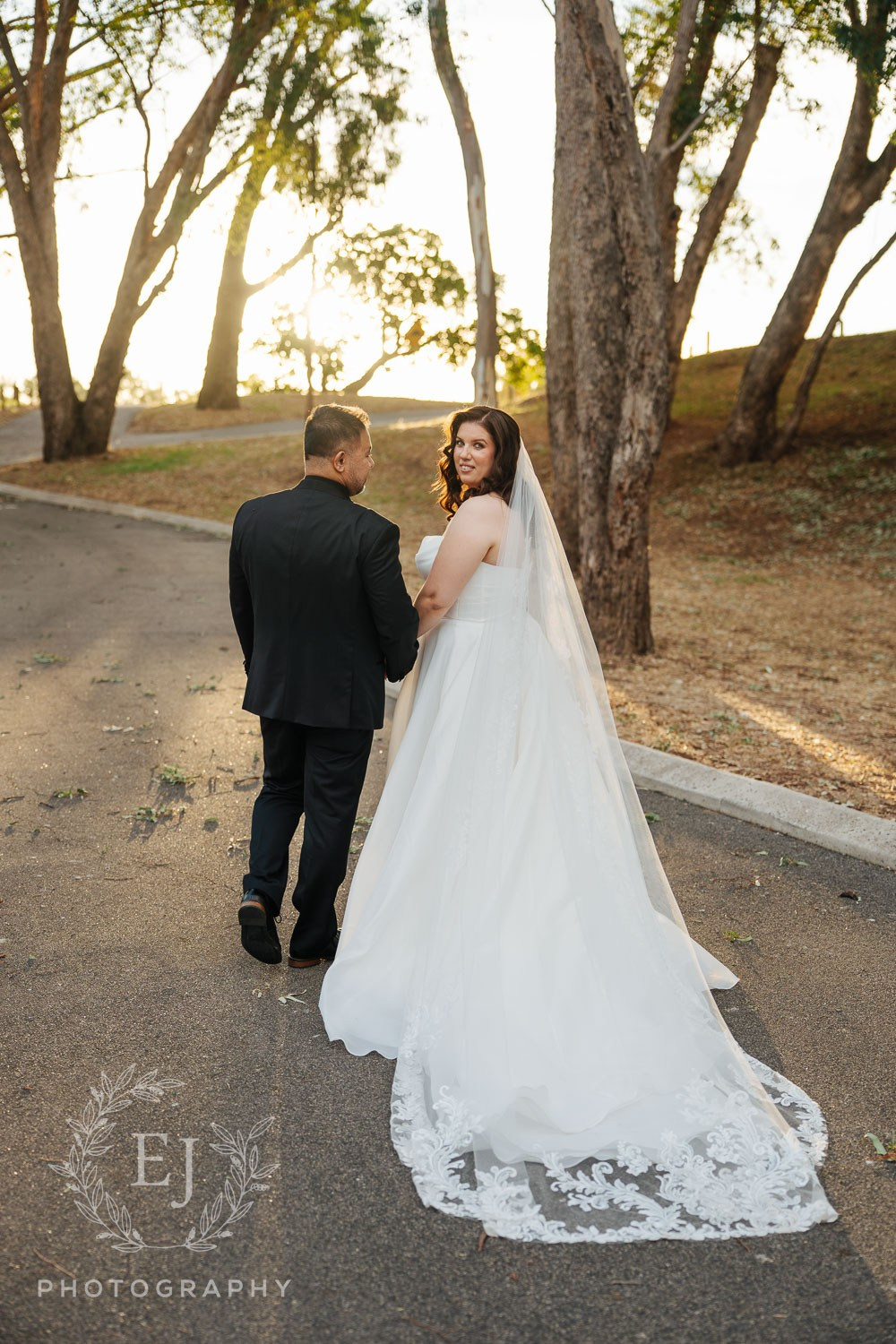 Lauren & Russell — Mandoon Estate. Emma Joy Photography