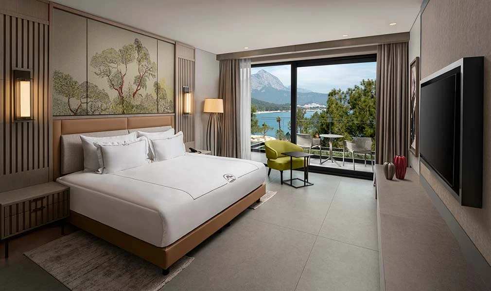 NG PHASELIS BAY. Lero Photographer and a set designer|individual custom portrait and advertising photography in Zutphen