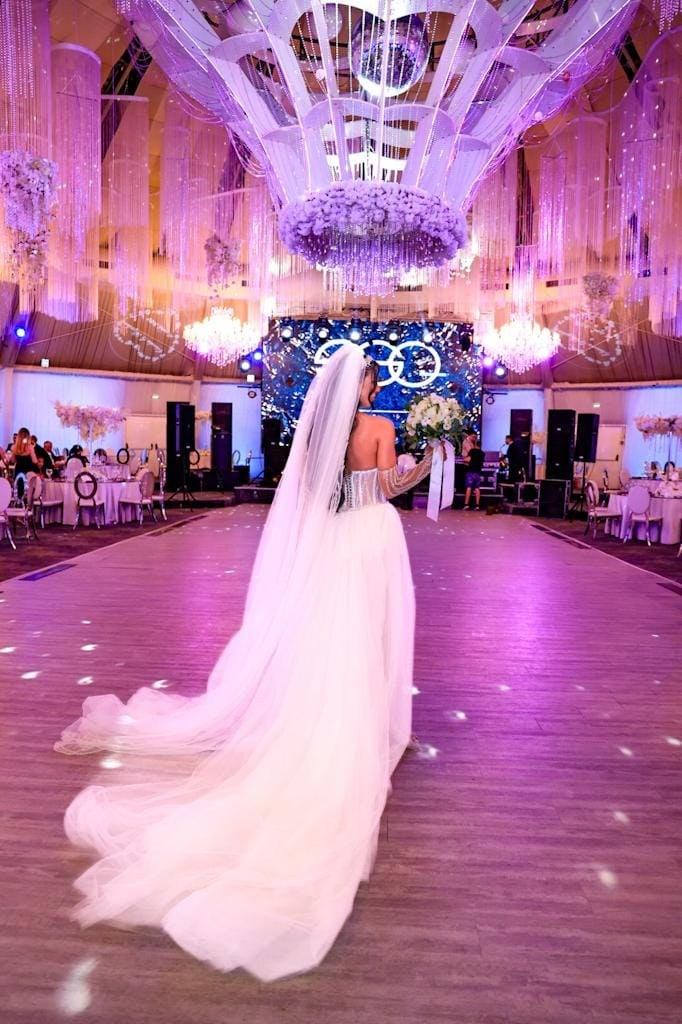 Bogdan & Claudia. Fotograf Nuntă Constanța - Moments by Gub