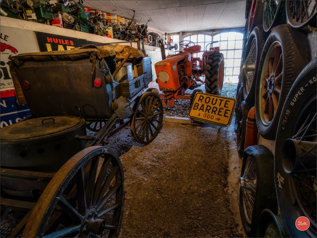 Удивительное место - частный музей старинного хлама - Fahrzeugmuseum. Photographe à Strasbourg | Portraits, Studio, Enfants, Événements