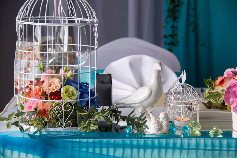 свадеба, декор столов, оформление банкетов, стол молодоженов, столы гостей, свечи, настольные композиции, бирюзовый