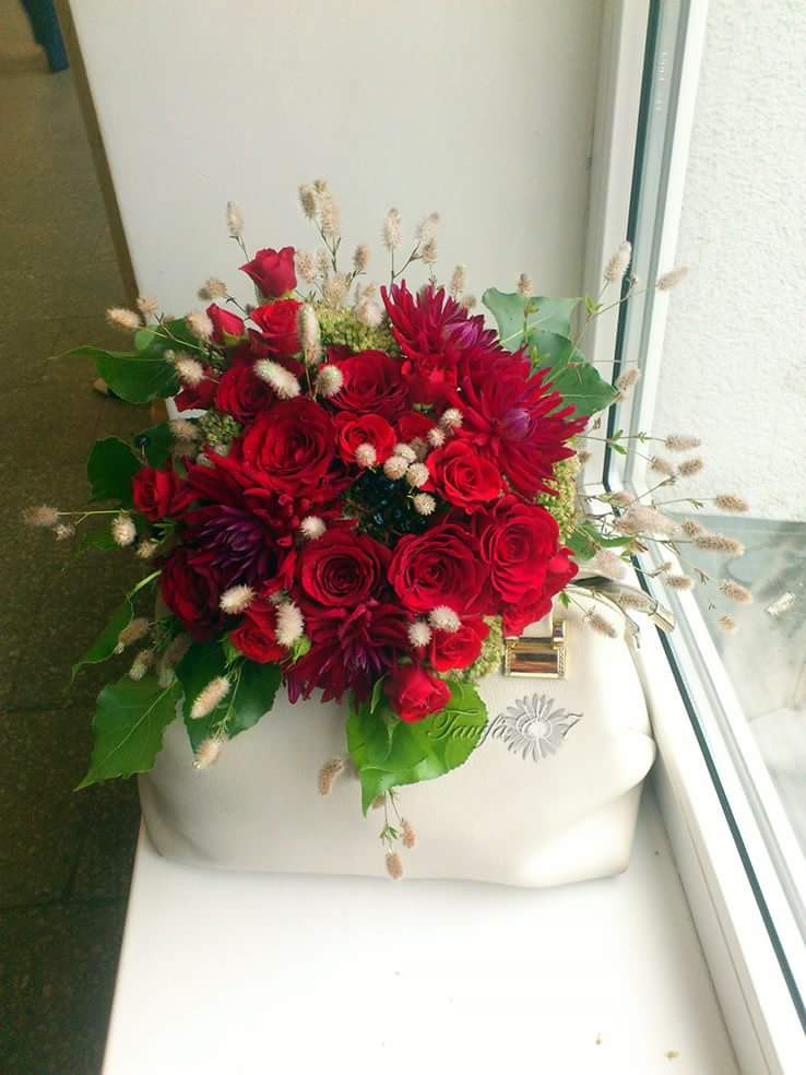 Dāvanu pušķi. Event design, decoration, floristry, gift, Irina Novika, Riga, Latvia