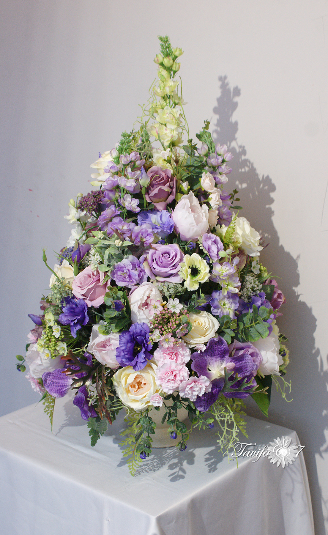 Mākslīgo ziedu kompozīcijas. Event design, decoration, floristry, gift, Irina Novika, Riga, Latvia