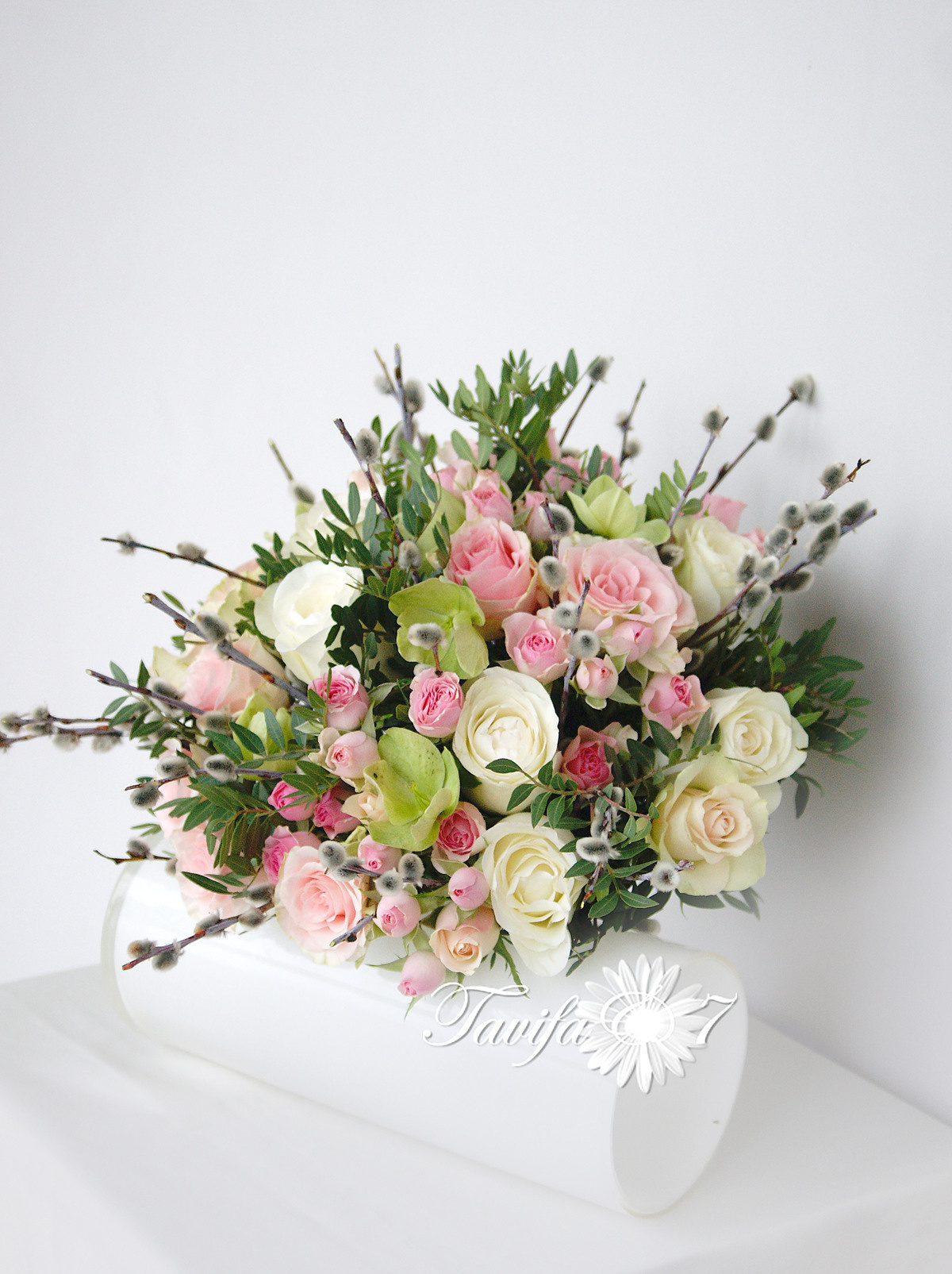 Dāvanu pušķi. Event design, decoration, floristry, gift, Irina Novika, Riga, Latvia