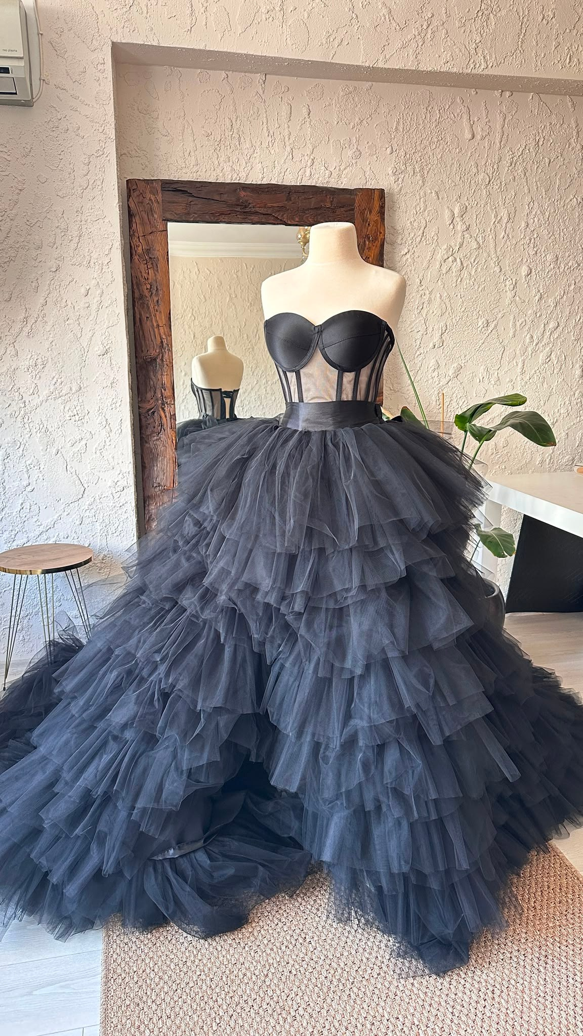 Flying dresses for rent. Photographer in Turkey, Antalya, Kemer, Belek, Side, Kas, Fethiye