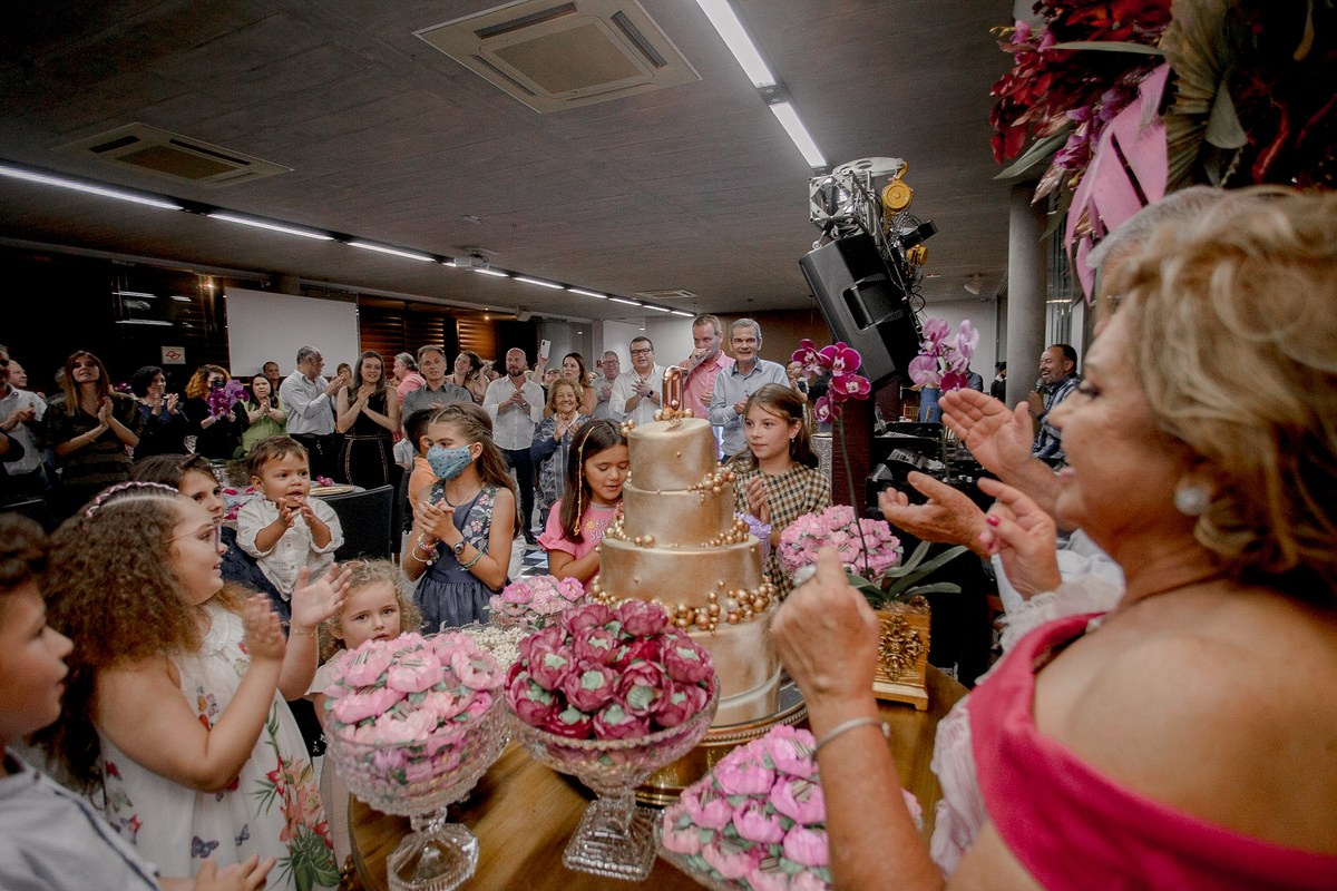 Waldeana - 70 anos. Fotógrafa de Eventos em São Paulo e Sorocaba Kika Damasceno