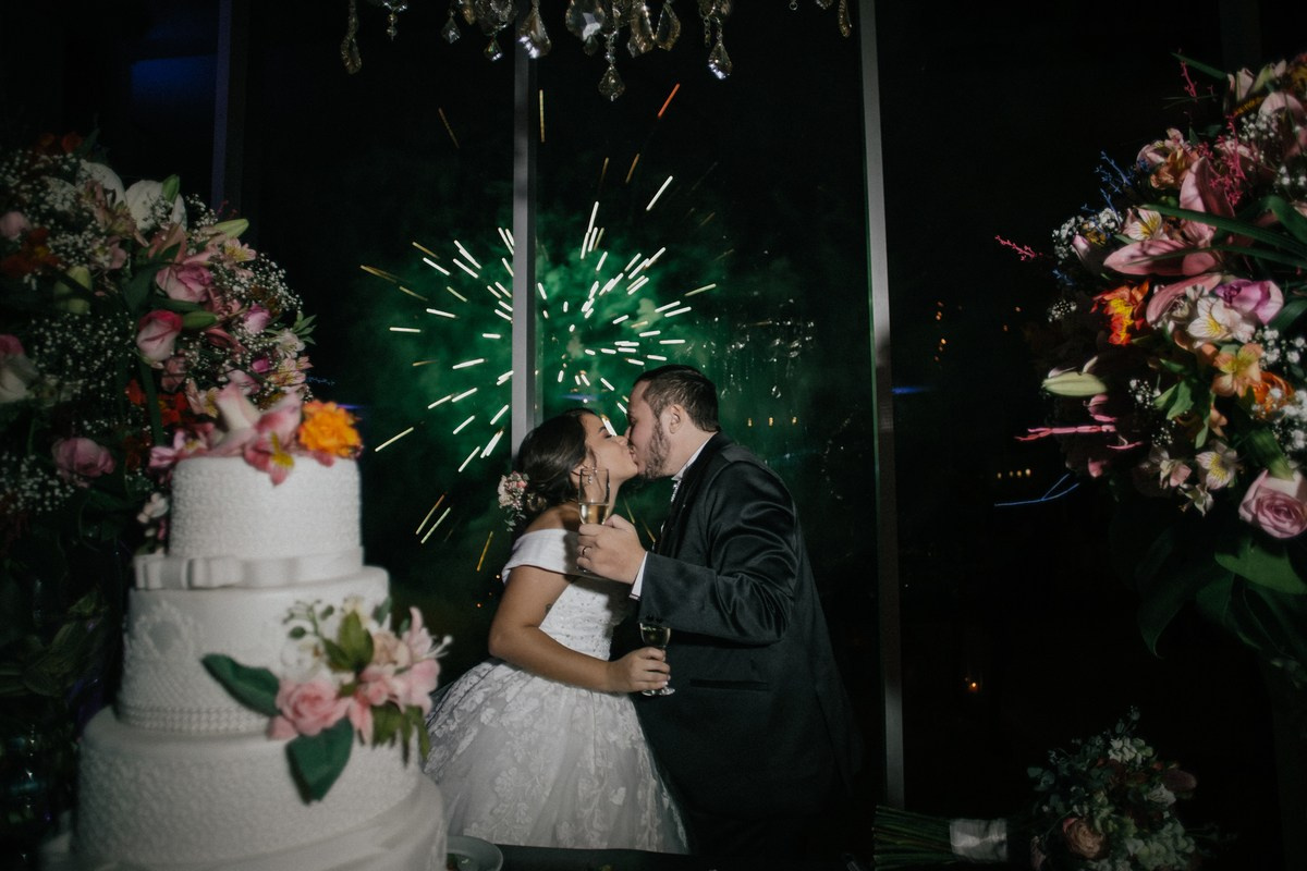 Felipe e Letícia. Fotógrafa de Eventos em São Paulo e Sorocaba Kika Damasceno