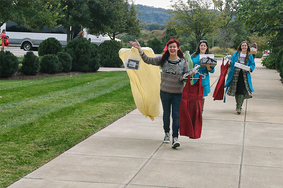 Best Wedding Photographer NYC | Emin Kuliyev | Top 10 Worldwide | Candid & Documentary Style | Prices in Manhattan & New York City. Emin Kuliyev — Award-Winning Wedding Photojournalist NYC & USA | Best Wedding Photographer Known for Candid, Timeless Moments