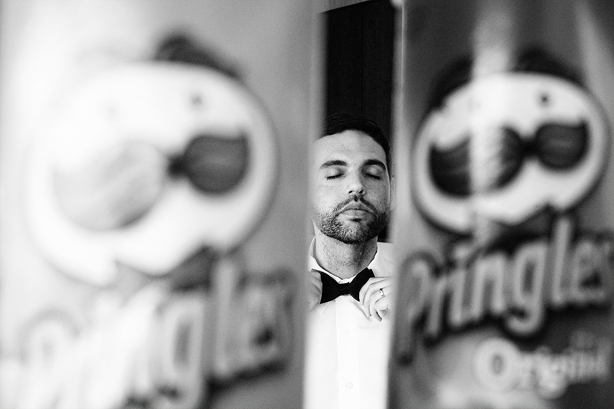 Best Wedding Photographer NYC | Emin Kuliyev | Top 10 Worldwide | Candid & Documentary Style | Prices in Manhattan & New York City. Emin Kuliyev — Award-Winning Wedding Photojournalist NYC & USA | Best Wedding Photographer Known for Candid, Timeless Moments