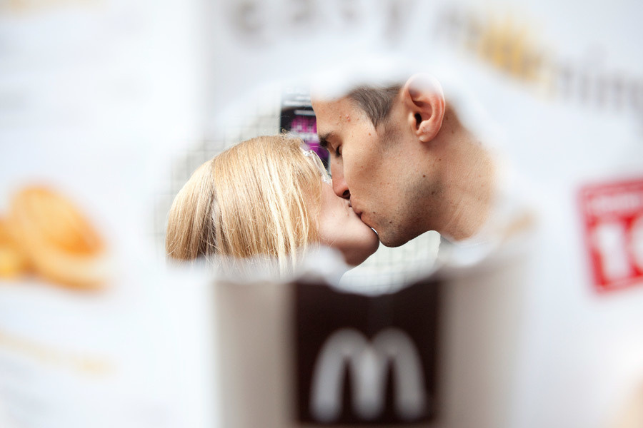 Best Wedding Photographer NYC | Emin Kuliyev | Top 10 Worldwide | Candid & Documentary Style | Prices in Manhattan & New York City. Emin Kuliyev — Award-Winning Wedding Photojournalist NYC & USA | Best Wedding Photographer Known for Candid, Timeless Moments