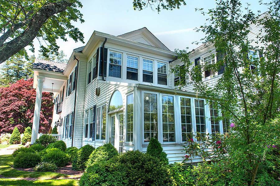 Best Wedding Photographer NYC | Emin Kuliyev | Top 10 Worldwide | Candid & Documentary Style | Prices in Manhattan & New York City. Emin Kuliyev — Award-Winning Wedding Photojournalist NYC & USA | Best Wedding Photographer Known for Candid, Timeless Moments