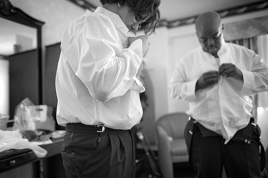 Best Wedding Photographer NYC | Emin Kuliyev | Top 10 Worldwide | Candid & Documentary Style | Prices in Manhattan & New York City. Emin Kuliyev — Award-Winning Wedding Photojournalist NYC & USA | Best Wedding Photographer Known for Candid, Timeless Moments