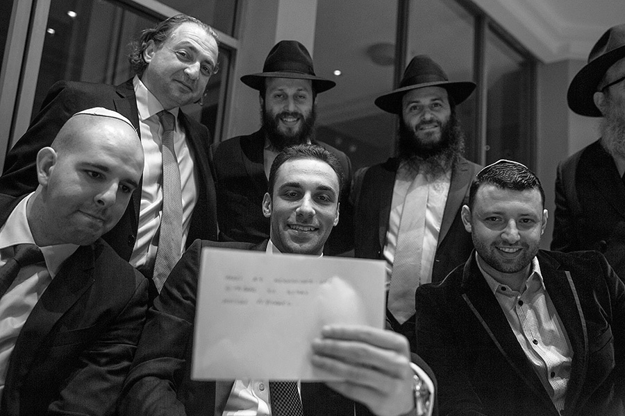 Best Wedding Photographer NYC | Emin Kuliyev | Top 10 Worldwide | Candid & Documentary Style | Prices in Manhattan & New York City. Emin Kuliyev — Award-Winning Wedding Photojournalist NYC & USA | Best Wedding Photographer Known for Candid, Timeless Moments