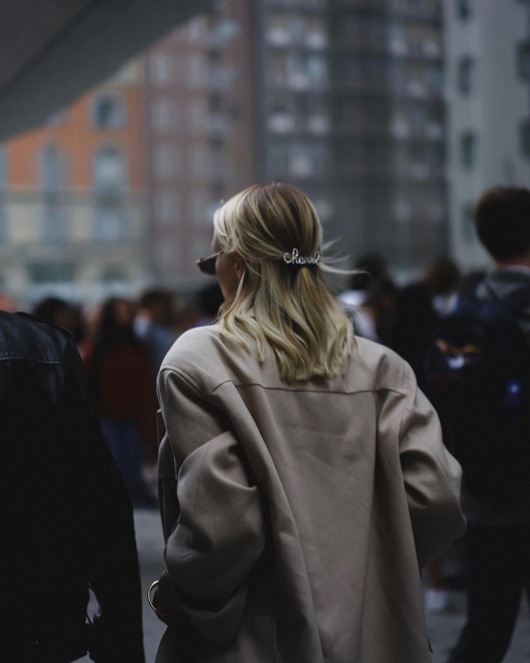 Леони Ханне. Julia Di |Fashion стрит стайл фотограф|видеомейкер в Милане и Париже