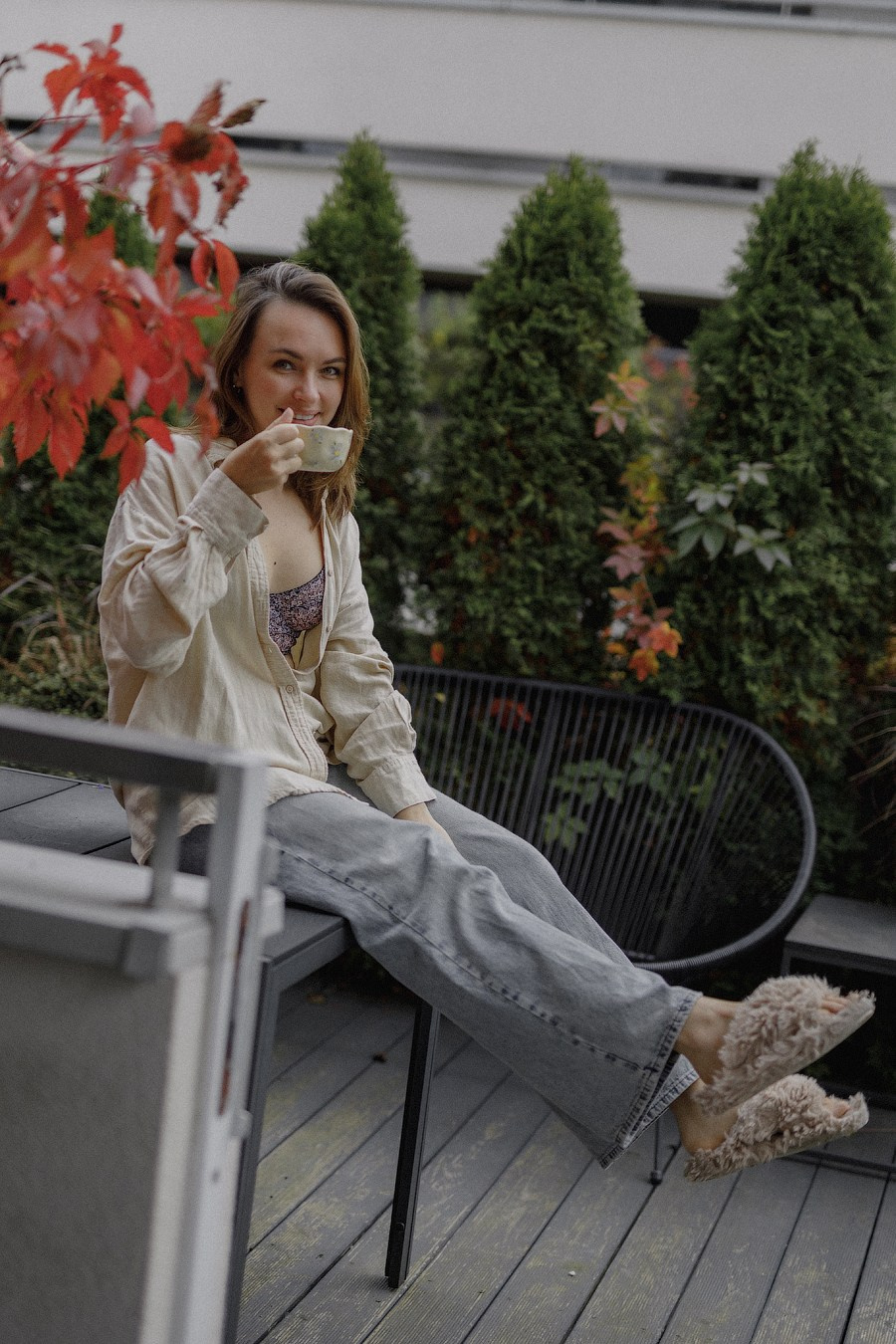 Emilia. Sesja w domu i ogrodzie. Fotograf w Krakowie i Europie