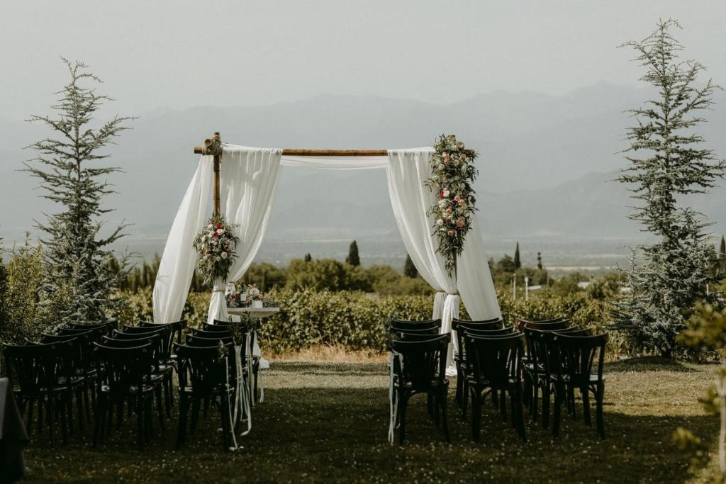 Château Mosmieri Hotel & Winery. Главная