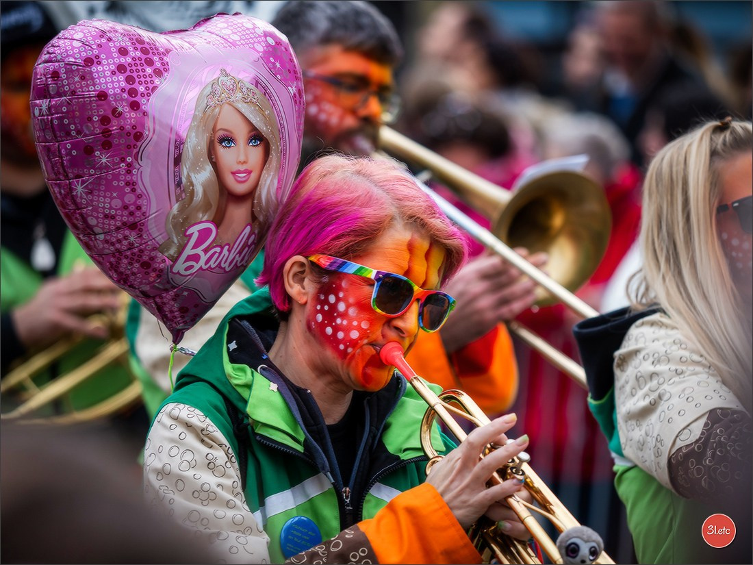 Traditional February carnival. Music, dancing, costume performances. C. Photographe à Strasbourg | Portraits, Studio, Enfants, Événements