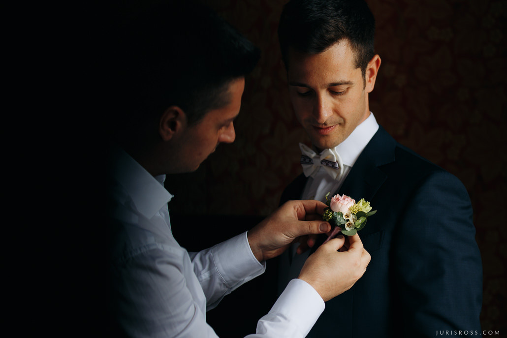 Kāzas Jaunmoku pilī ar ceremoniju lapenē