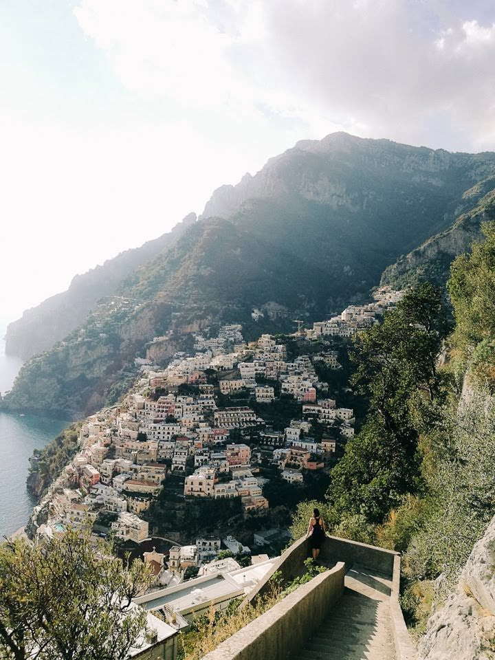 Ceļojums uz Amalfi piekrasti Itālijas rietumos