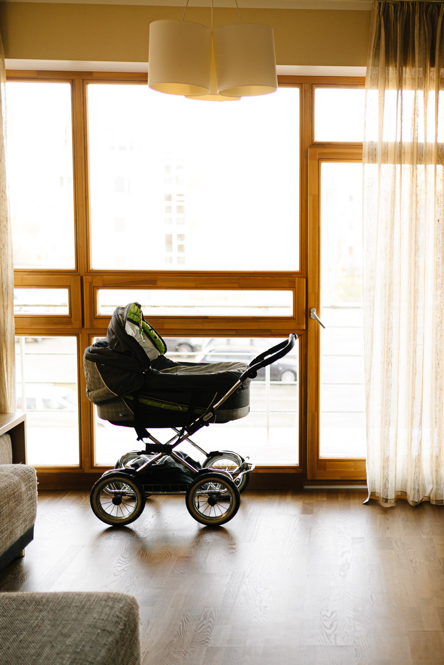 Jaundzimušā ikdienas fotografēšana mājās