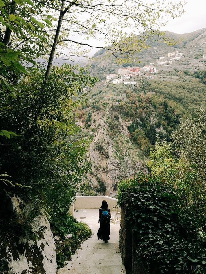 Ceļojums uz Amalfi piekrasti Itālijas rietumos