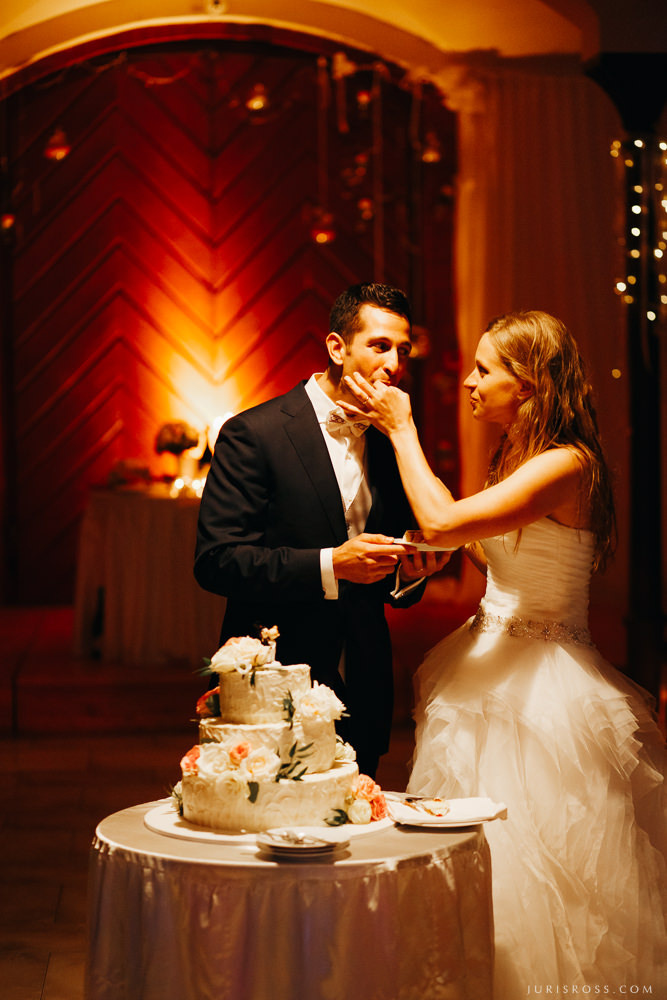 Kāzas Jaunmoku pilī ar ceremoniju lapenē