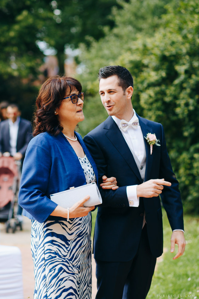 Kāzas Jaunmoku pilī ar ceremoniju lapenē