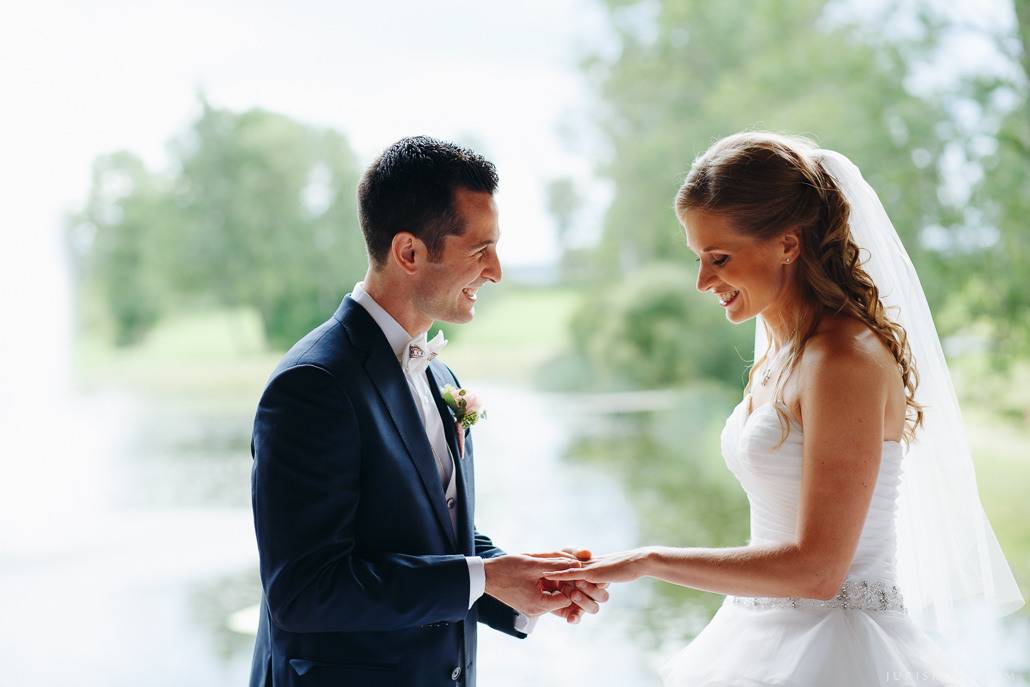 Kāzas Jaunmoku pilī ar ceremoniju lapenē