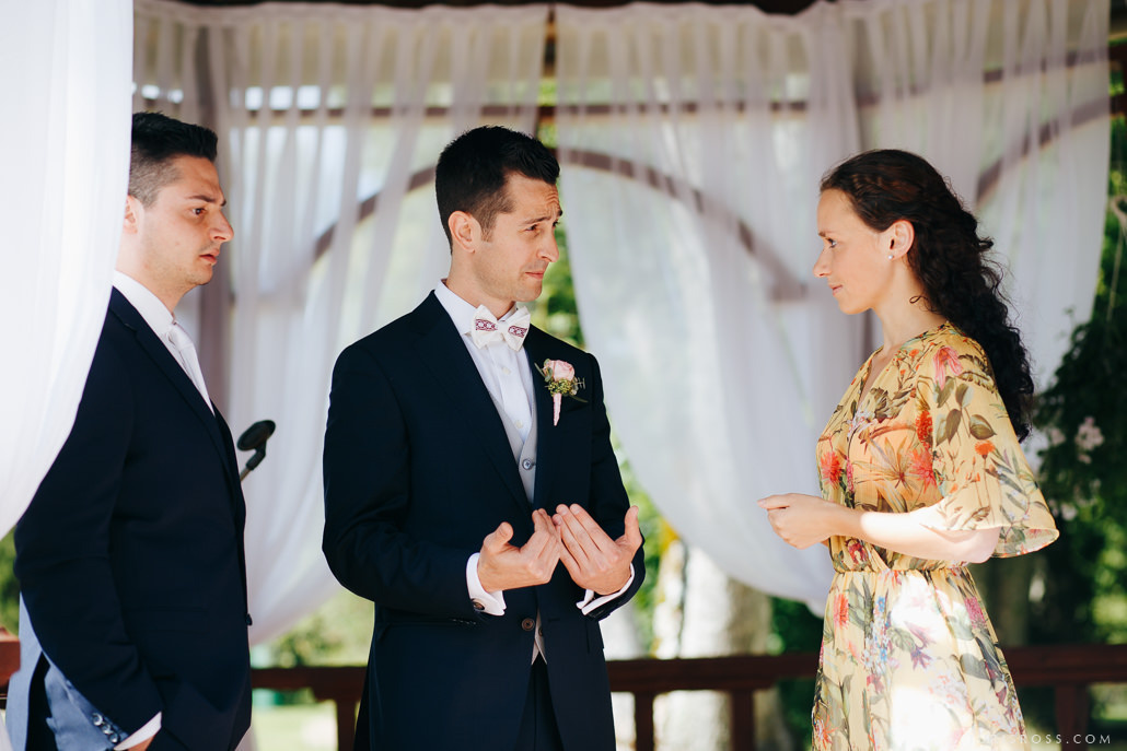 Kāzas Jaunmoku pilī ar ceremoniju lapenē