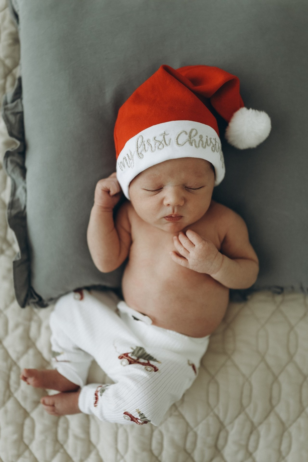 Warm Words. Family Photographer in Dubai