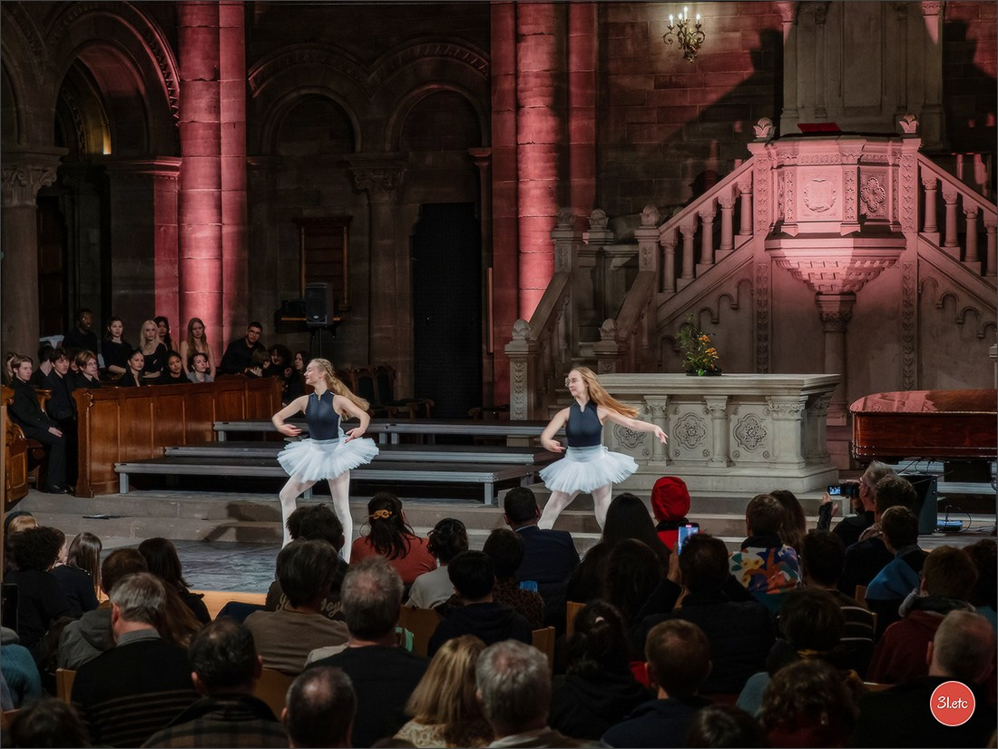 Temple Neuf concert chorus. Photographe à Strasbourg | Portraits, Studio, Enfants, Événements