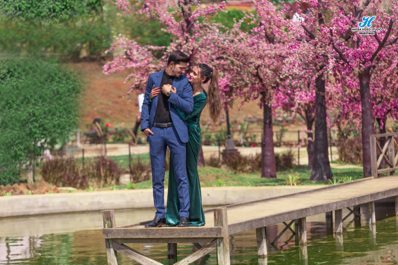 OutDoor PhotoShoot. Best Photographer Near Me: High-Quality Photos for Any Occasion