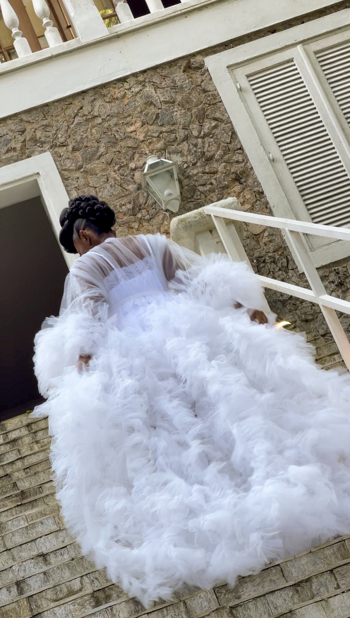 Casamento Vanessa & Wellington no Château do Lago | Santier Stories
