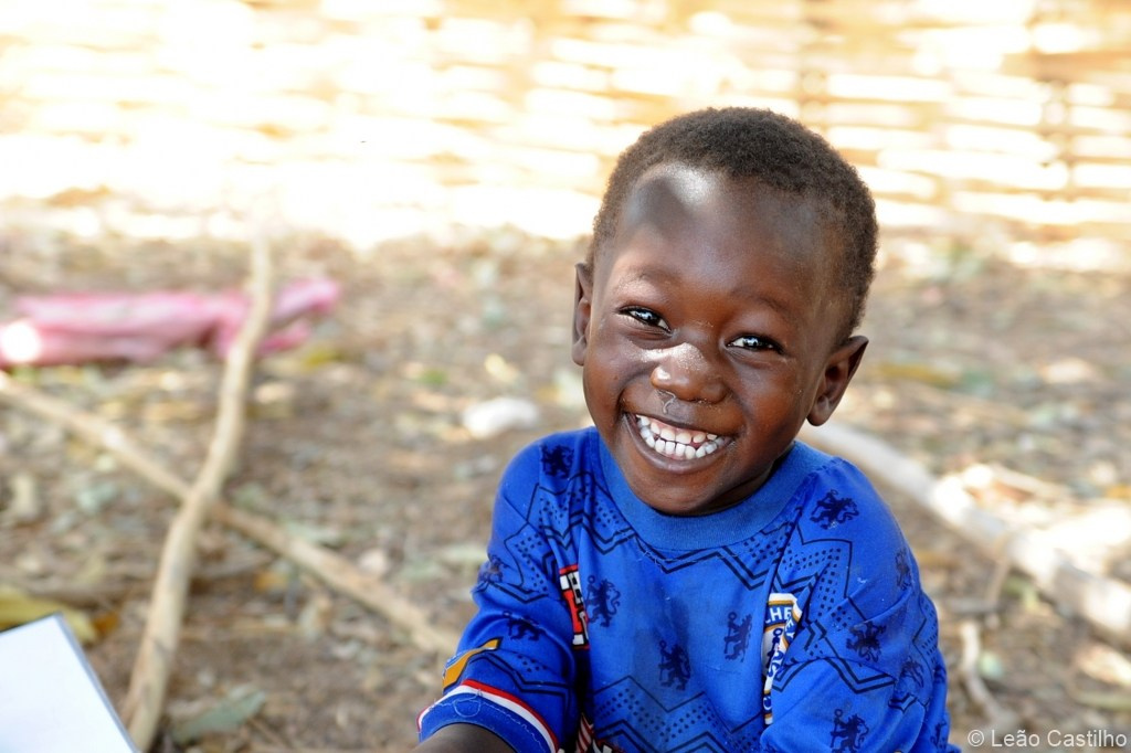 Photos of volunteer work at Senegal. Simbahalu