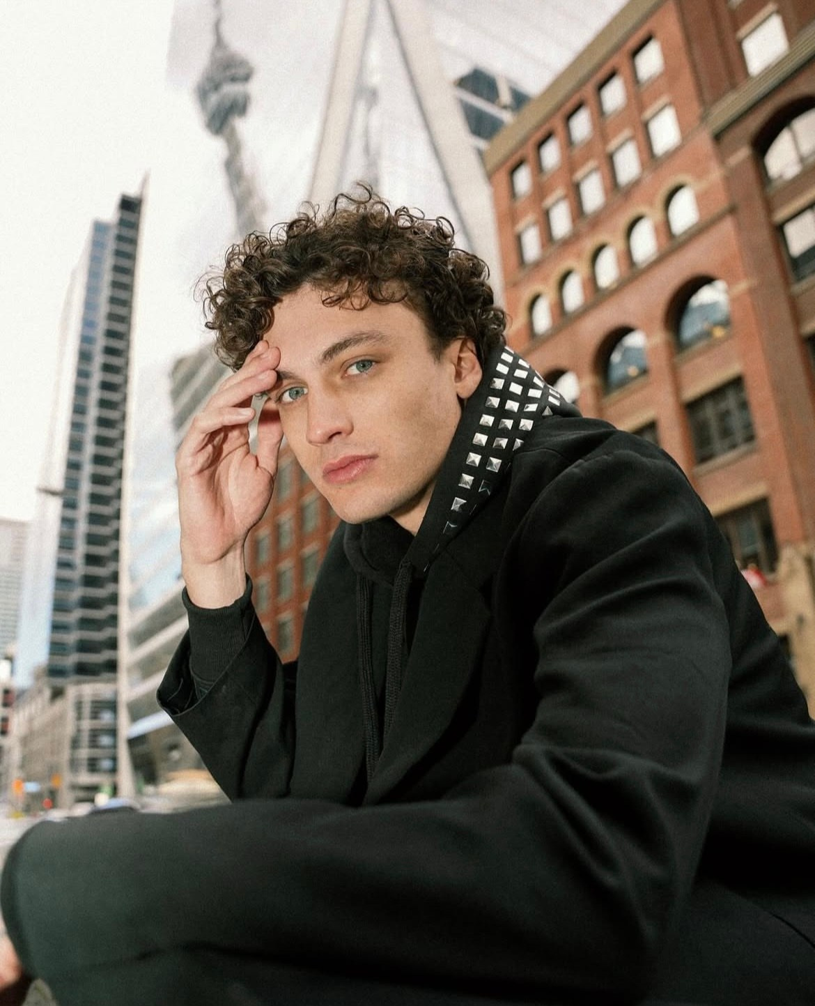 Portrait. Family, couple and newborn photography in Toronto and GTA