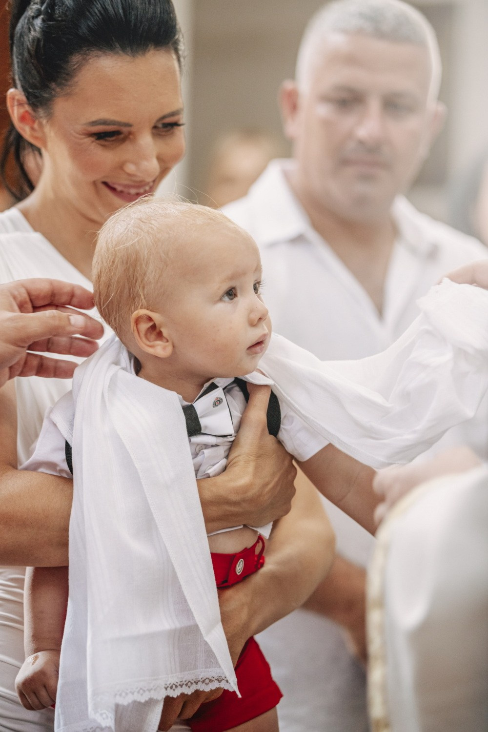 FOTOGRAFISANJE KRŠTENJA. Fotografi iz Backog Petrovca David i Andrea Stojanovic
