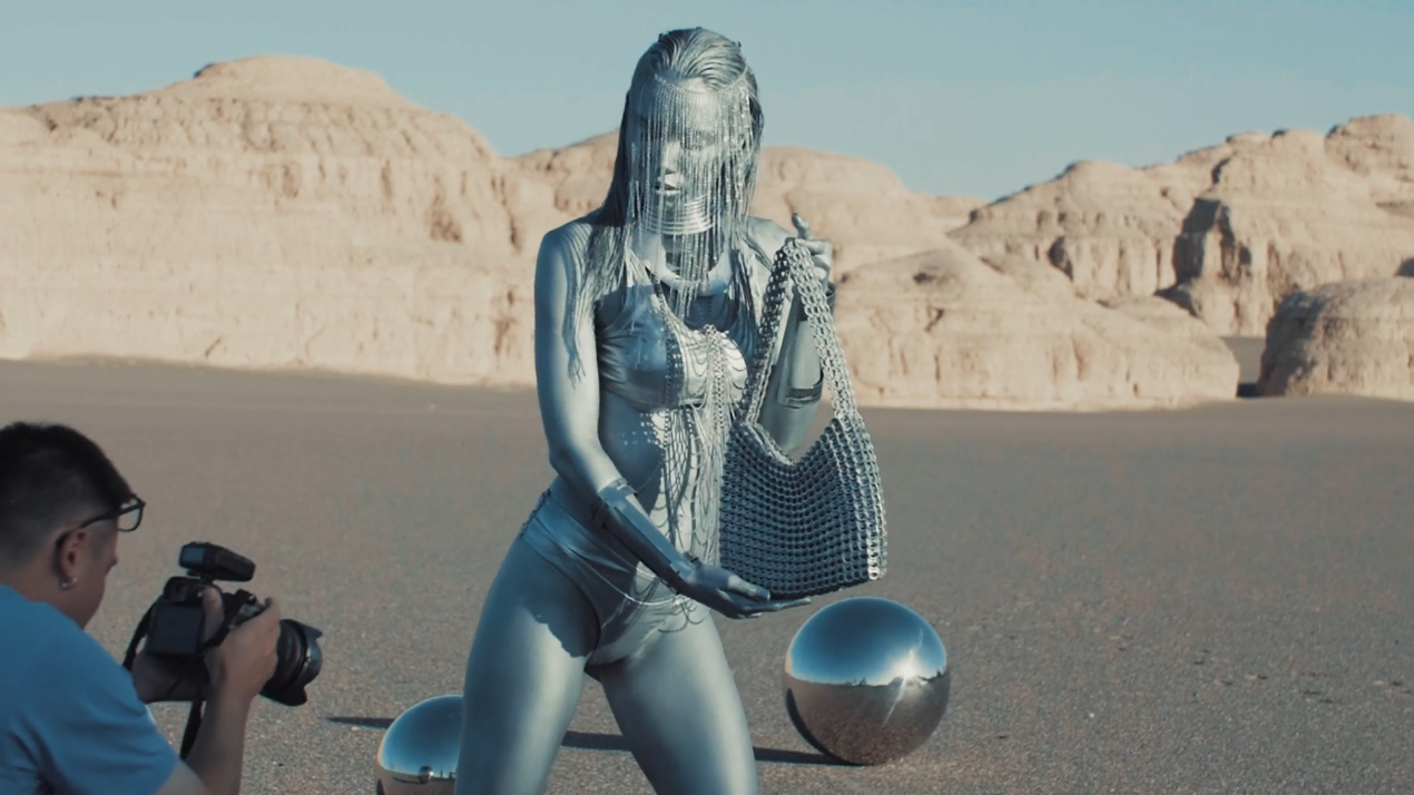 BTS ART PROJECT IN DESERT. Сhillfilms