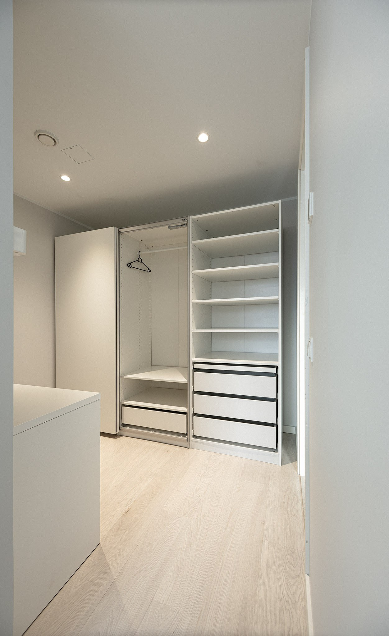 Real Estate and Interior Photography. Tony photographer and videographer in Tallinn