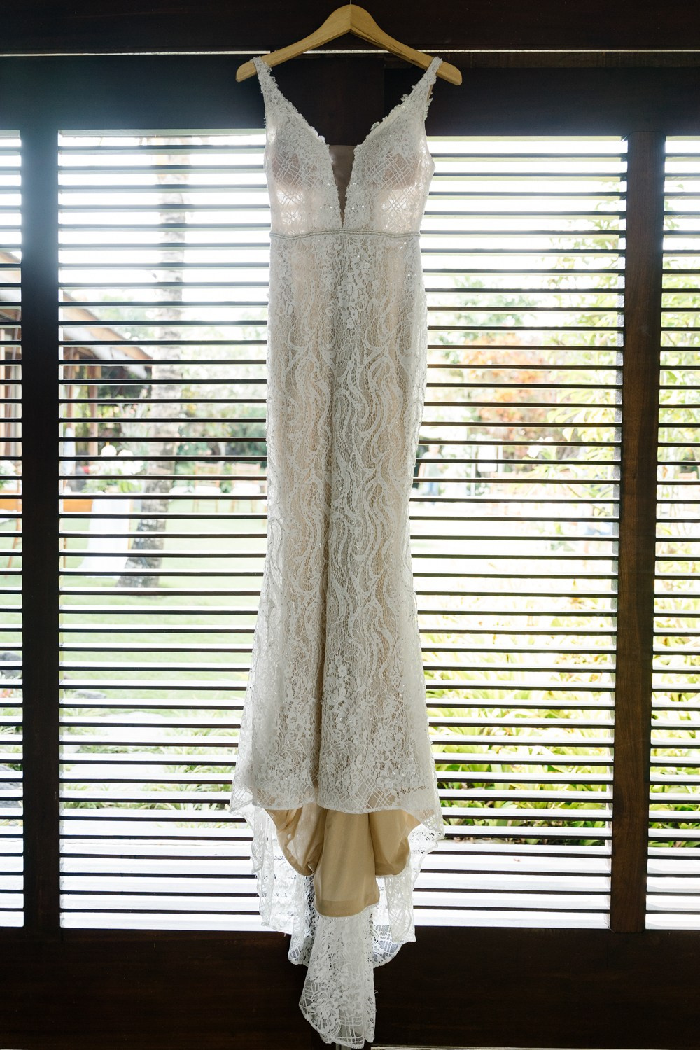 Bali Villa Wedding Photography. Female Photographer in Bali