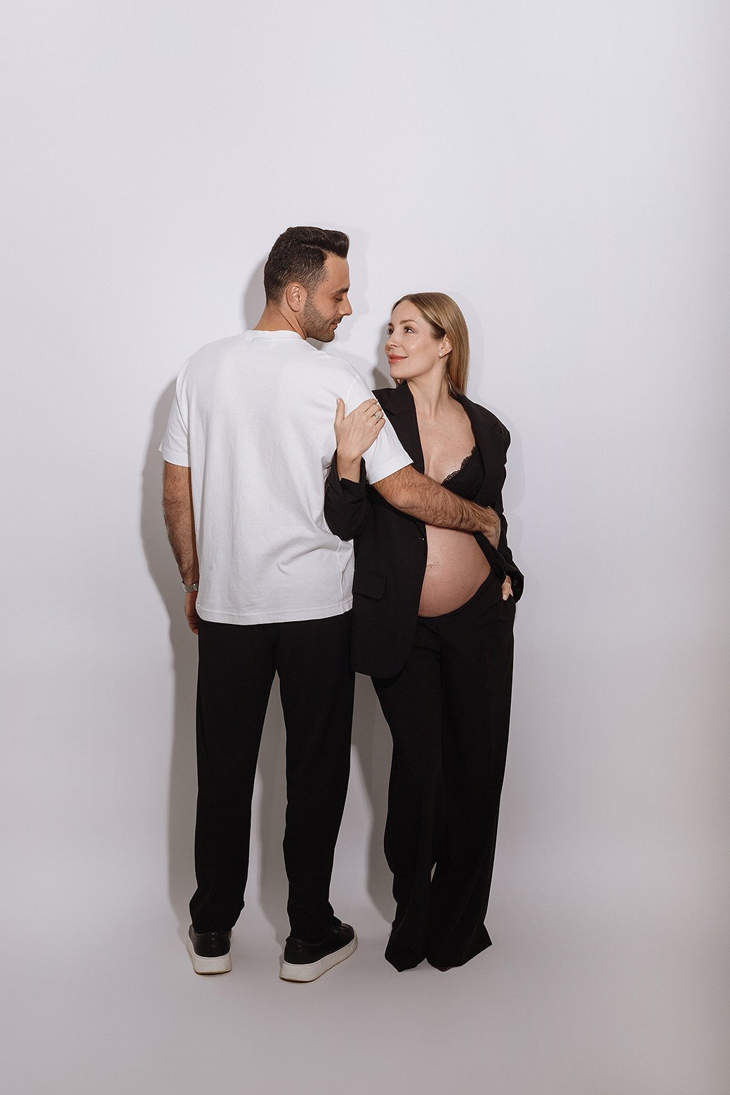 BABYBAUCH. Neugeboren und Babybauchfotoshooting in Cloppenburg