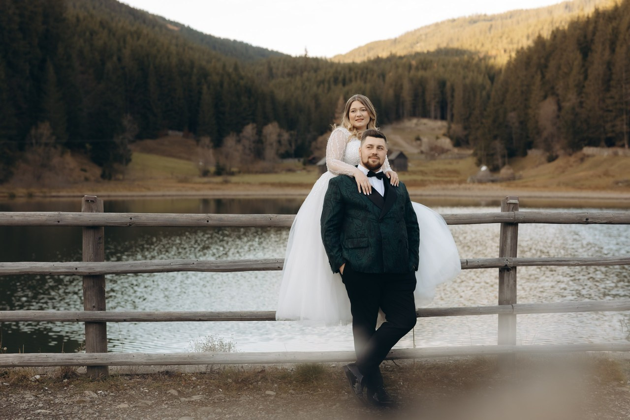 Testimoniale. Ovidiu Dron Photographer | Cinematic Wedding Photographer & Storyteller | Romania & Worldwide
