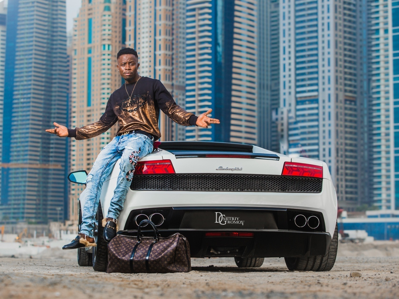 Photographer and videographer in Dubai Dmitry Gromov